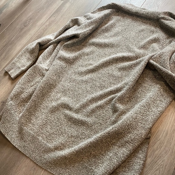 Dreamers by debut Cozy open cardigan sold out on Nordstrom‘s size M/L. - Picture 11 of 14